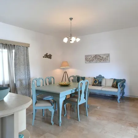 Dom wakacyjny Cozy House In *