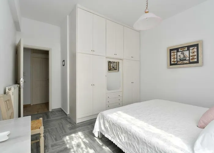 Cozy House In Dom wakacyjny Nausa